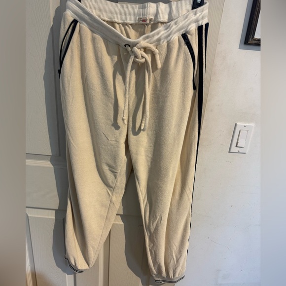 Faherty Richie Jogger Pants CREAM w/ NAVY BLUE Stripes Large - Picture 1 of 14